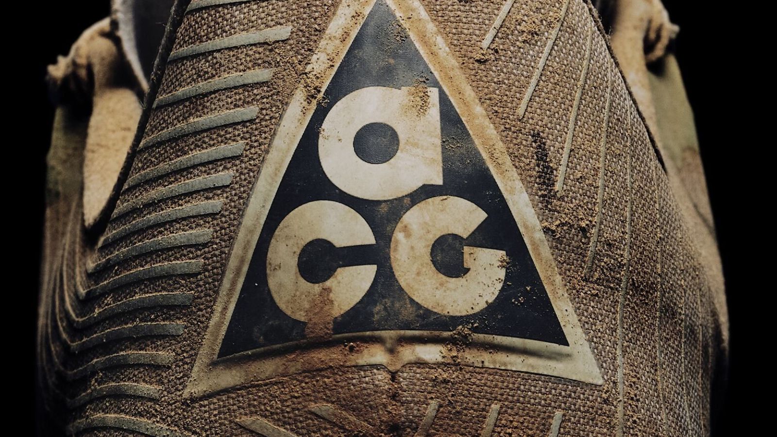 Hinh anh 4: Hinh anh Nike ACG Ultrafly - doi giay chay trail dot pha cua Nike