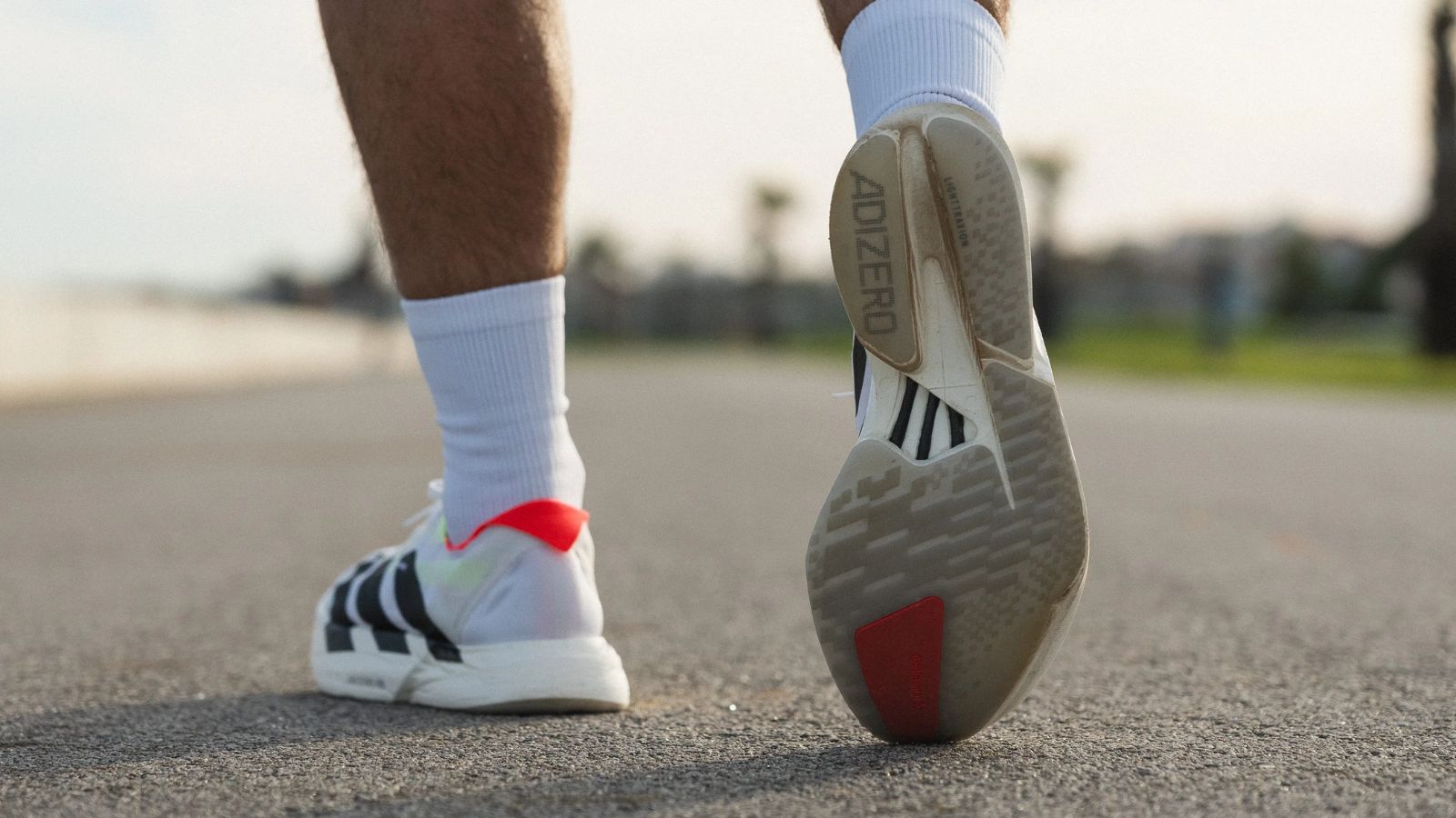 Hinh anh 5: adidas Adizero Adios Pro 4 - Giay chay bo marathon toc do cao