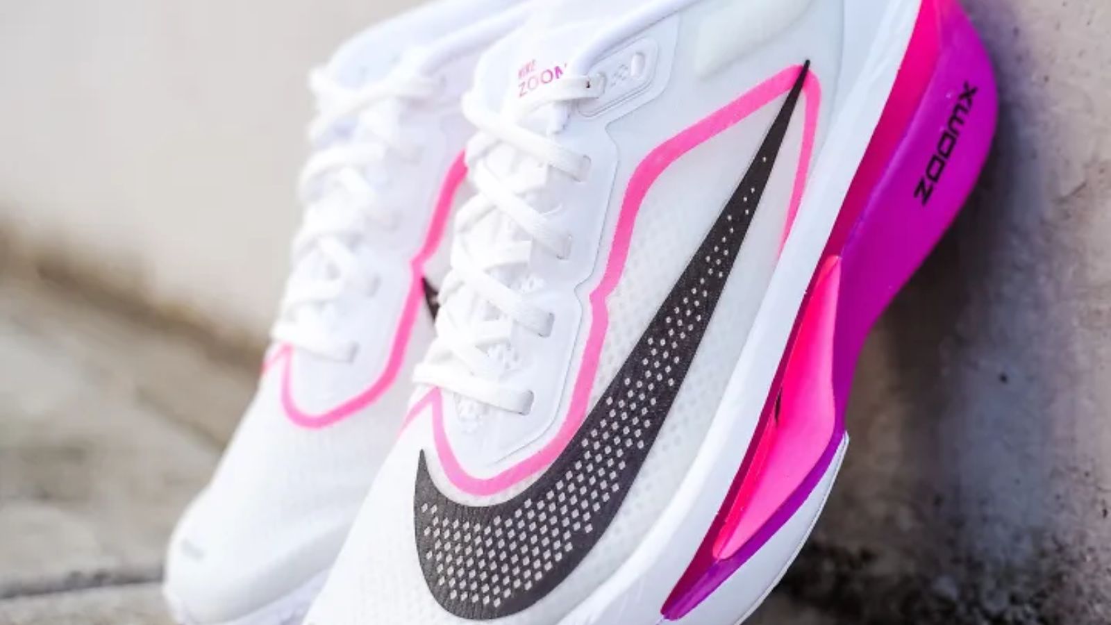 Hinh anh 2: Nike Zoom Fly 6 - giay chay ket hop hieu suat va ben bi