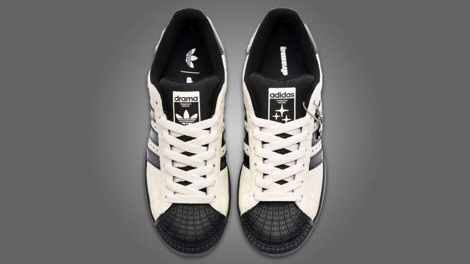 Hinh anh 4: adidas Originals va Drama Call gioi thieu bo suu tap moi voi Superstar II off-white