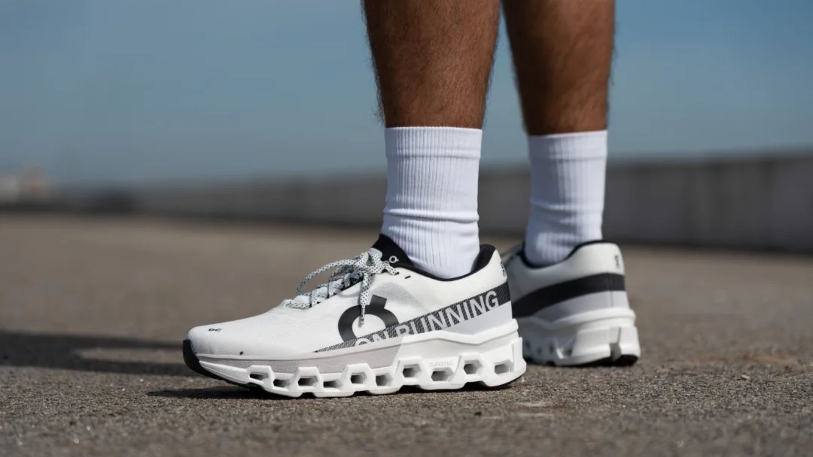 Hinh anh 7: Hinh anh giay chay bo On noi bat nam 2025