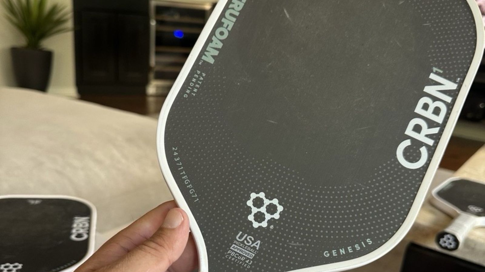 Hinh anh 9: CRBN4 TruFoam Genesis canh tranh voi Honolulu J2NF trong pickleball