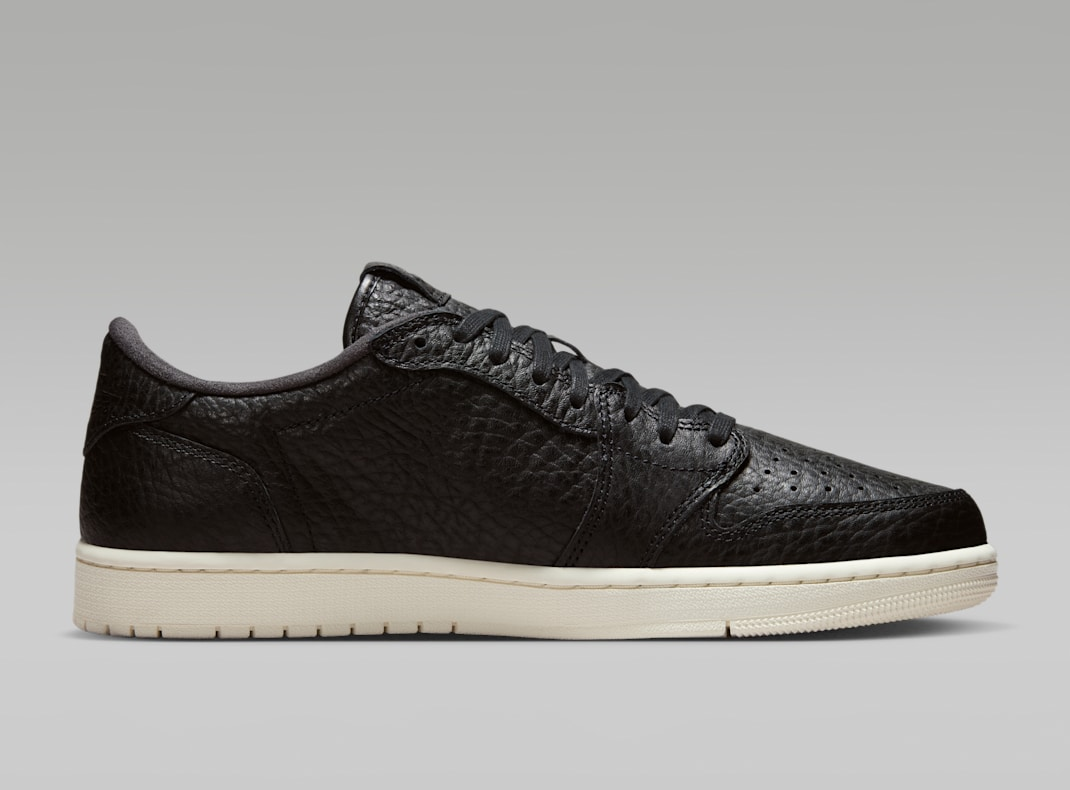 Alternative view of Giày Nike Jordan 1 Retro Low 'Swooshless Black' 848775-005
