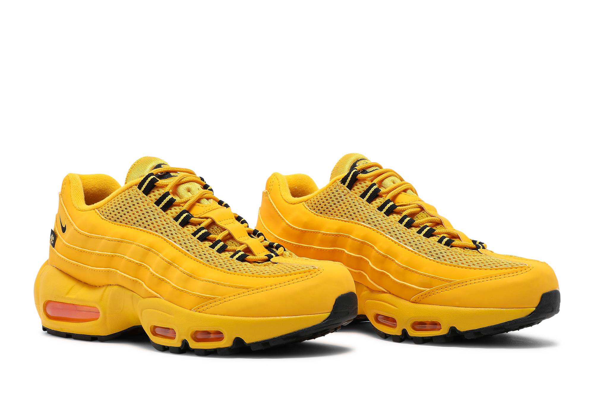 Giày Nike Air Max 95 xuất hiện trong phối màu 'Taxi' nổi tiếng