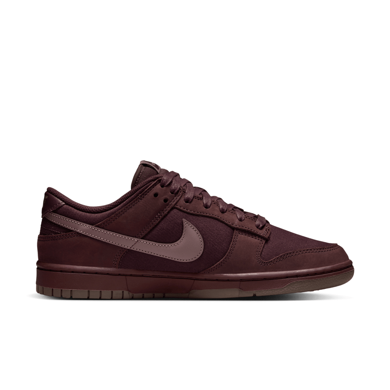 Alternative view of Giày Nike Dunk Low Retro 'Burgundy Crush' FB8895-600
