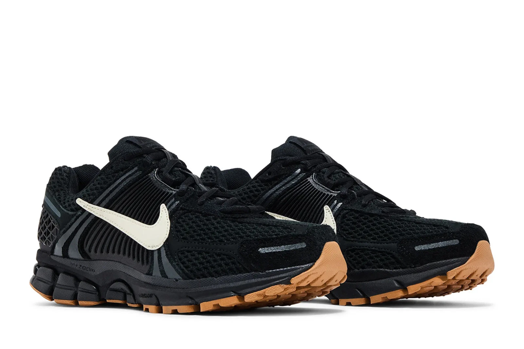 Alternative view of Giày Nike Air Zoom Vomero 5 'Black Gum' IB4005-010